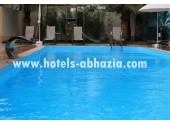Отель Amran, подогреваемый бассейн