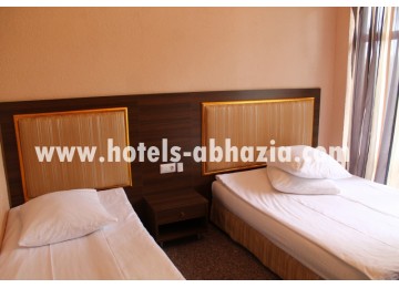 Стандарт 4-х местный 2-х комнатный номер| Отель  «Napra Hotel & Spa»  /  «Напра  СПА» 